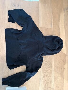 Lululemon Black Cropped Hoodie